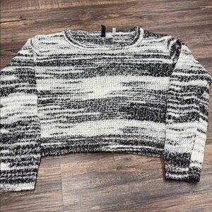 H & M Black and White Womens Sweater